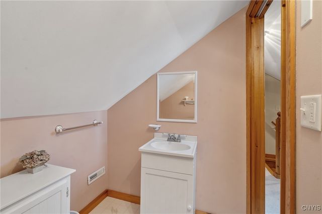 723 7th North Street, Salina, NY 13088