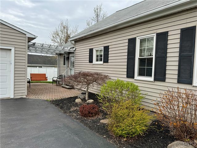 723 7th North Street, Salina, NY 13088