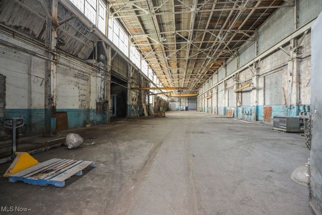 250 S Sycamore Street, Ravenna, OH 44266