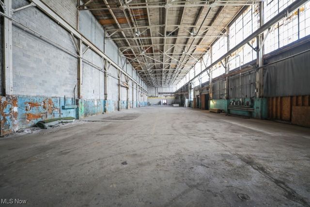 250 S Sycamore Street, Ravenna, OH 44266