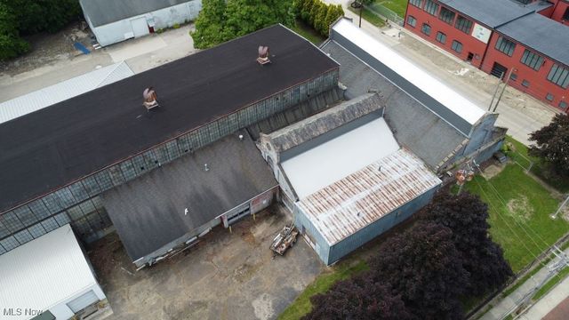 250 S Sycamore Street, Ravenna, OH 44266