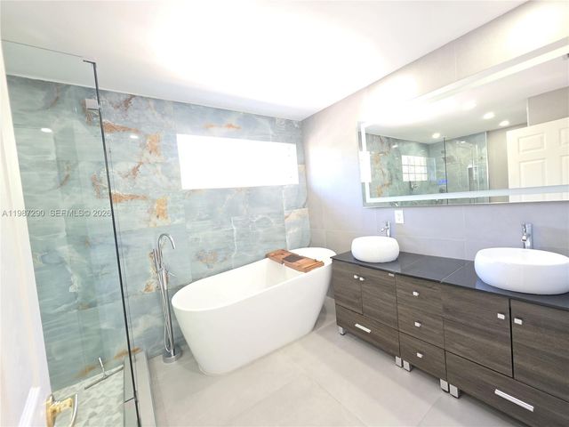 16404 Diamond Head Dr 0, Weston, FL 33331