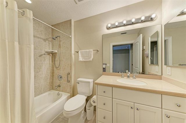 610 RIVIERA DUNES WAY 404, Palmetto, FL 34221