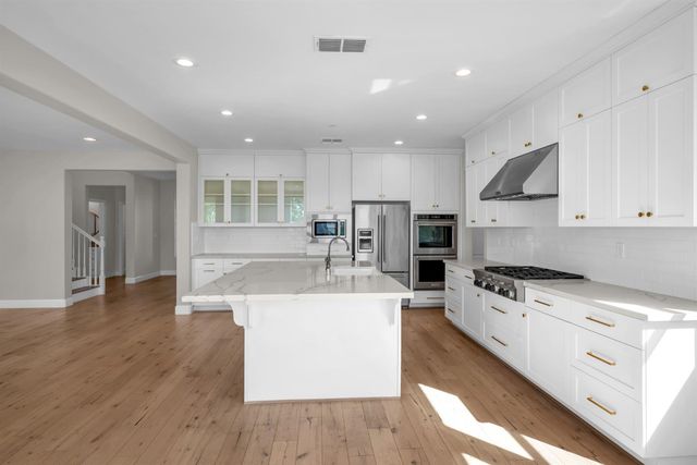 7558 Pesaro Dr, El Dorado Hills, CA 95762