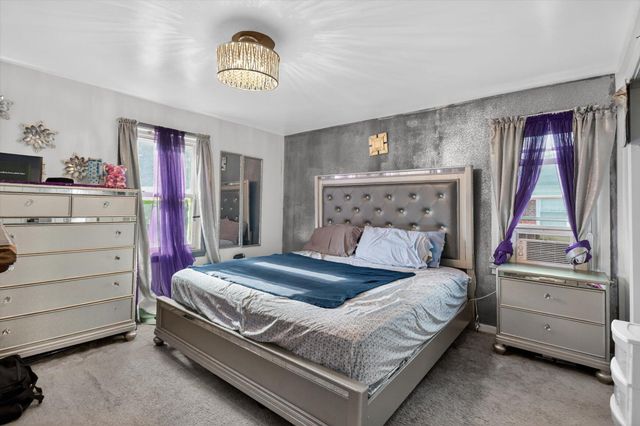9884 W Outer Drive W, Detroit City, MI 48223