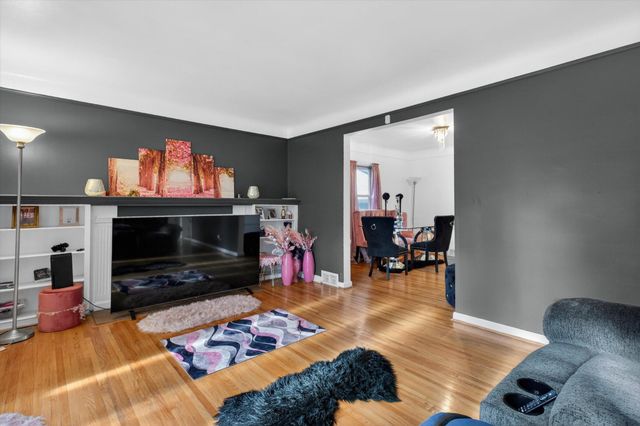 9884 W Outer Drive W, Detroit City, MI 48223