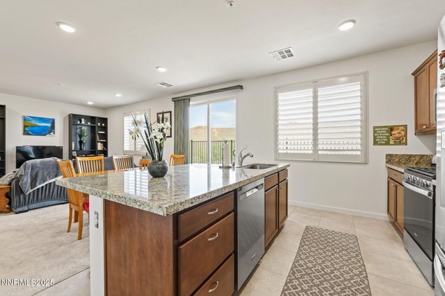 4928 Black Falcon Way, Sun Valley, NV 89433