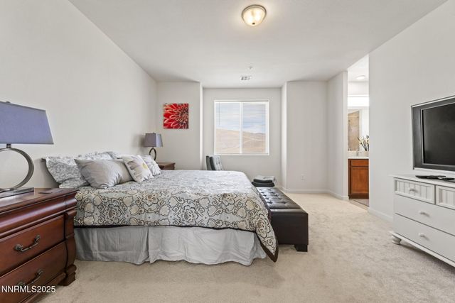 4928 Black Falcon Way, Sun Valley, NV 89433