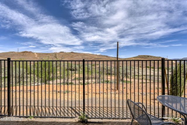 4928 Black Falcon Way, Sun Valley, NV 89433