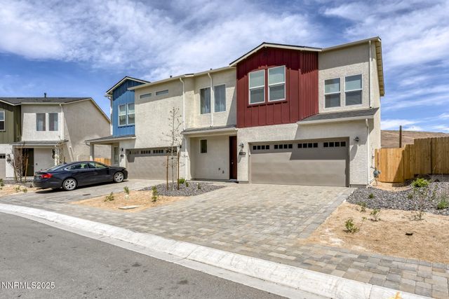 4928 Black Falcon Way, Sun Valley, NV 89433