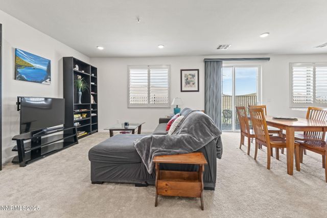 4928 Black Falcon Way, Sun Valley, NV 89433