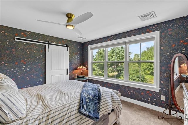 185 Locust St, Swansea, MA 02777