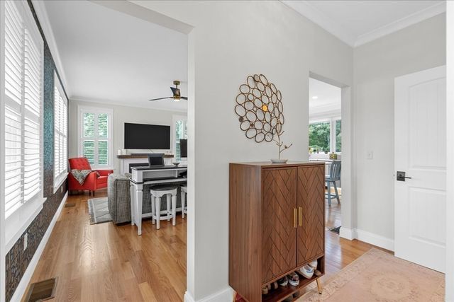 185 Locust St, Swansea, MA 02777