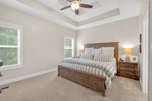 816 Tanager Pl, Lebanon, TN 37087