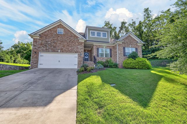 816 Tanager Pl, Lebanon, TN 37087
