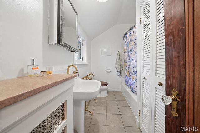 7516 Delmar Boulevard, St Louis, MO 63130