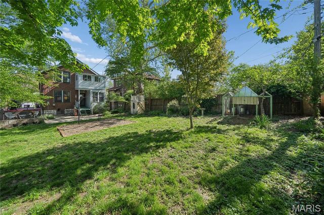 7516 Delmar Boulevard, St Louis, MO 63130