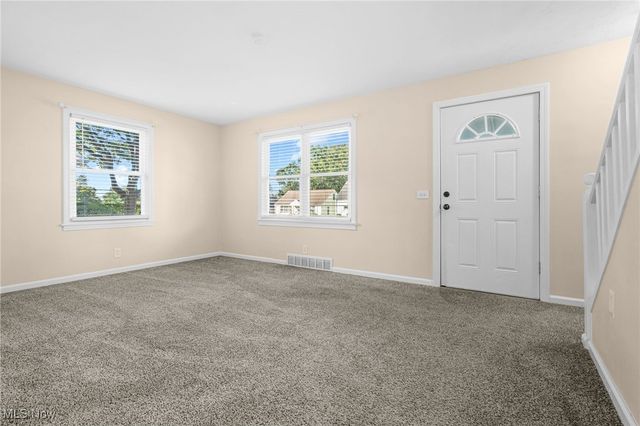 172 Anna Avenue NW, Canton, OH 44708