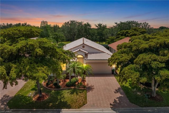 9044 Springview LOOP, Estero, FL 33928