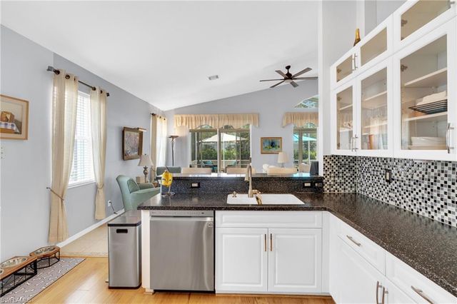 9044 Springview LOOP, Estero, FL 33928