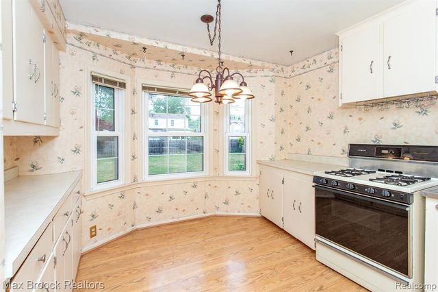 1852 Edgewood Boulevard, Berkley, MI 48072