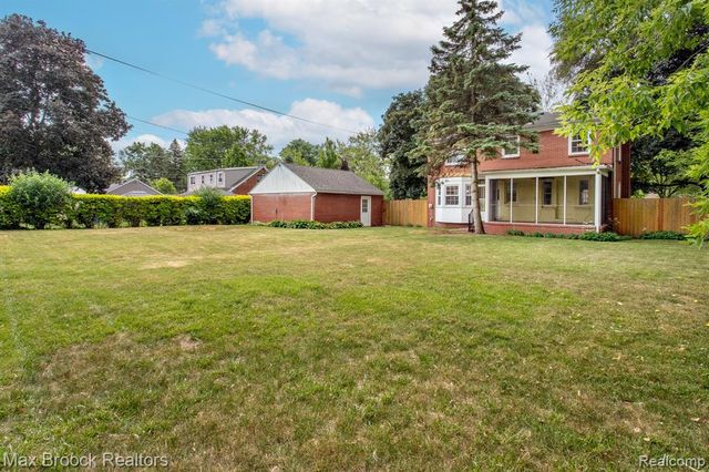 1852 Edgewood Boulevard, Berkley, MI 48072