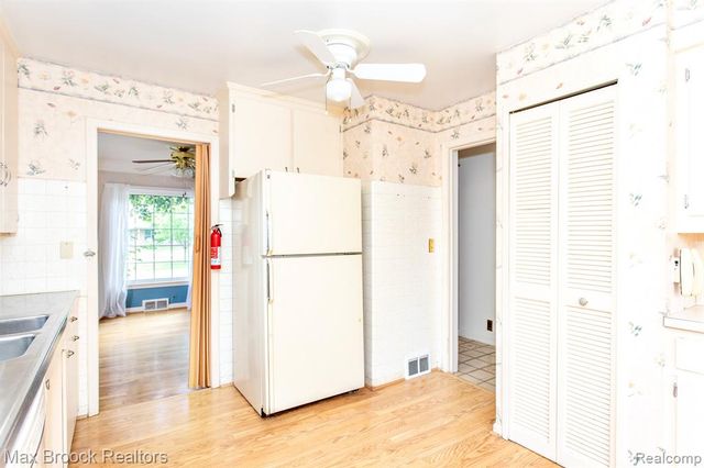 1852 Edgewood Boulevard, Berkley, MI 48072