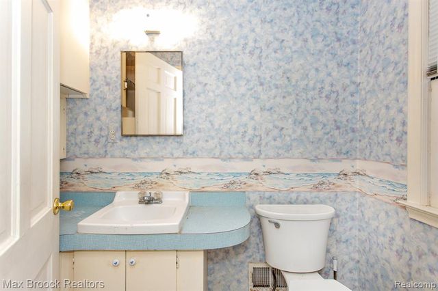1852 Edgewood Boulevard, Berkley, MI 48072