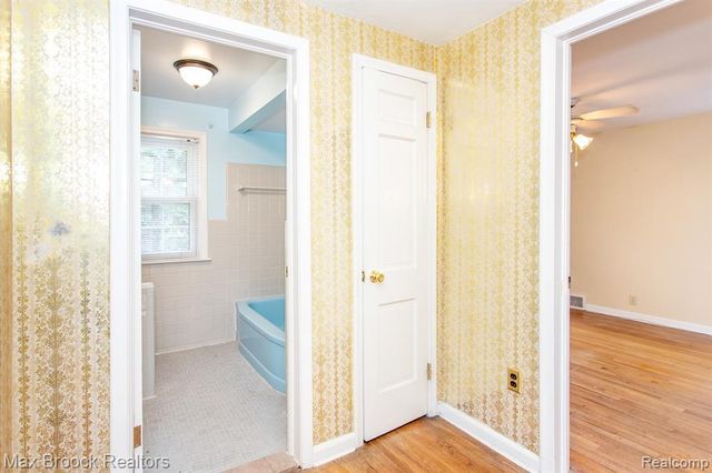 1852 Edgewood Boulevard, Berkley, MI 48072