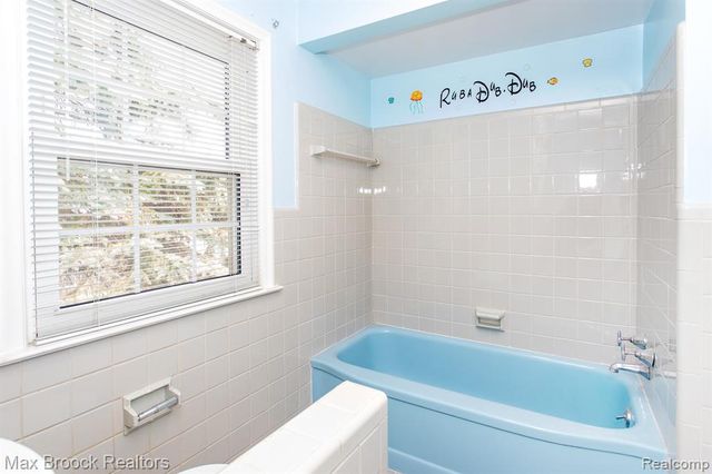 1852 Edgewood Boulevard, Berkley, MI 48072