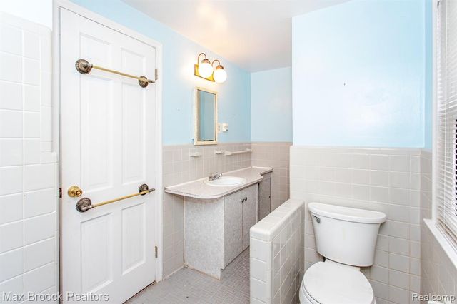 1852 Edgewood Boulevard, Berkley, MI 48072