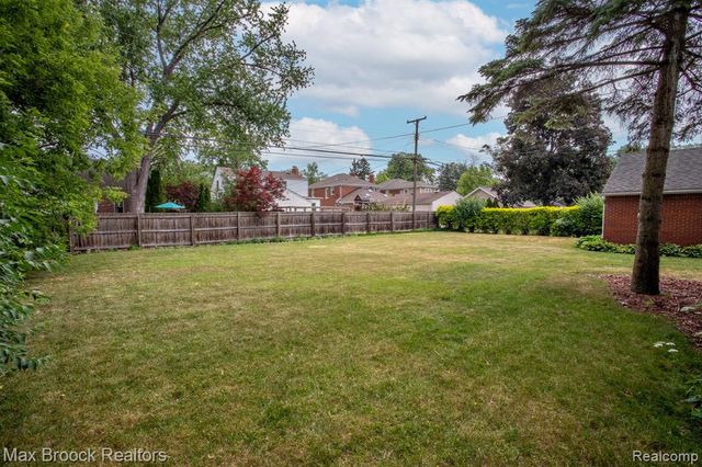 1852 Edgewood Boulevard, Berkley, MI 48072