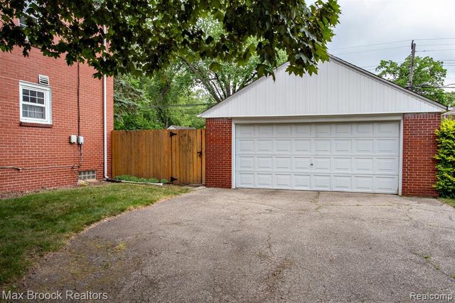 1852 Edgewood Boulevard, Berkley, MI 48072
