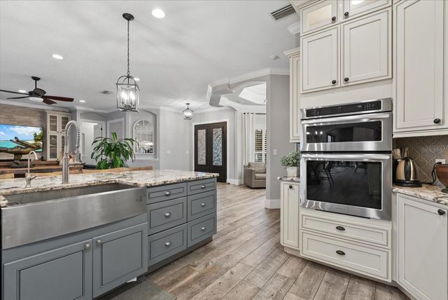 5301 SADDLE OAK TRAIL, Sarasota, FL 34241