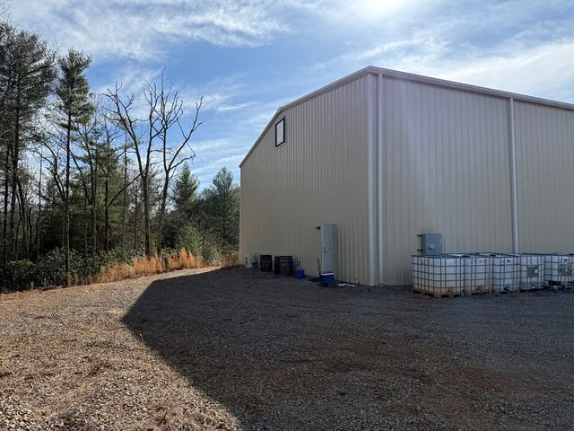 3530 Grape Creek Road, Murphy, NC 28906