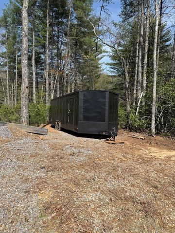 3530 Grape Creek Road, Murphy, NC 28906