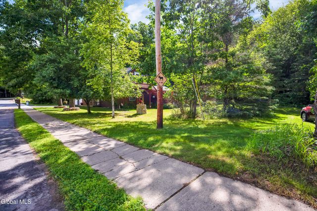 40 Lake Tour Road, Lake Luzerne, NY 12846