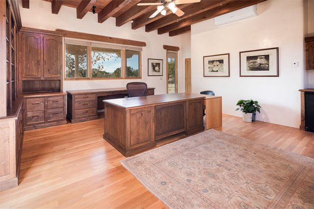 76 Amberwood Loop, Santa Fe, NM 87506