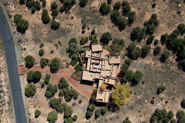 76 Amberwood Loop, Santa Fe, NM 87506