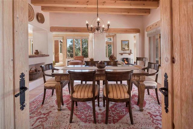 76 Amberwood Loop, Santa Fe, NM 87506