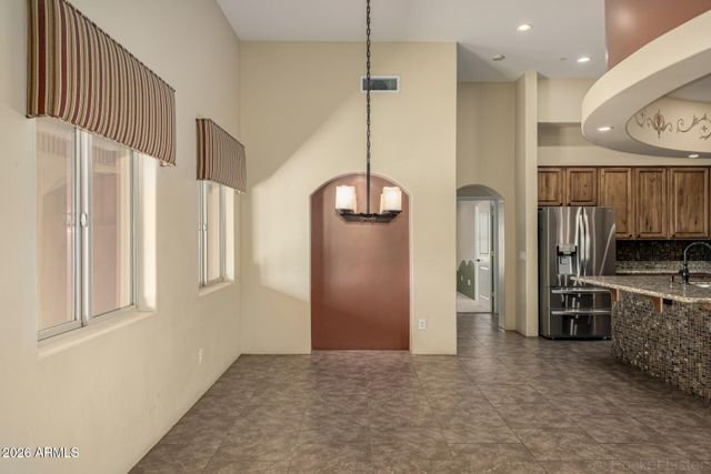 6033 E LONE MOUNTAIN Road, Cave Creek, AZ 85331