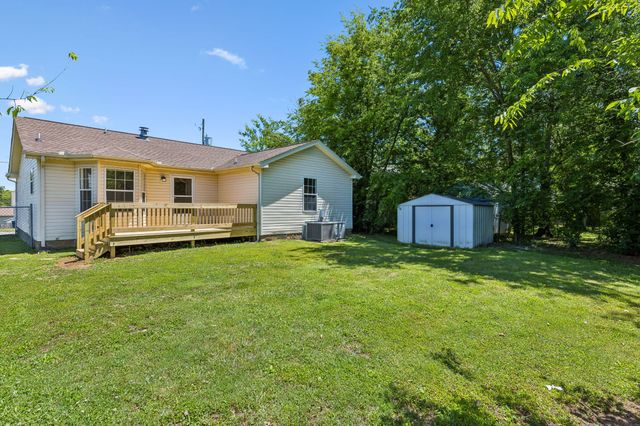 103 Natchez Ct, S, La Vergne, TN 37086