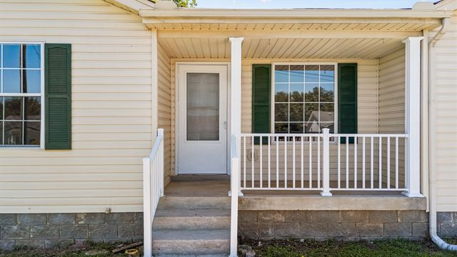 103 Natchez Ct, S, La Vergne, TN 37086
