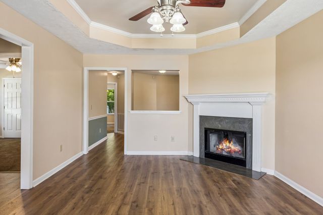 103 Natchez Ct, S, La Vergne, TN 37086