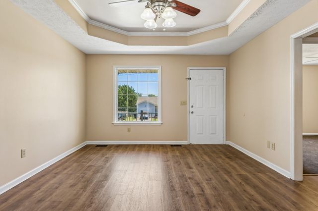 103 Natchez Ct, S, La Vergne, TN 37086