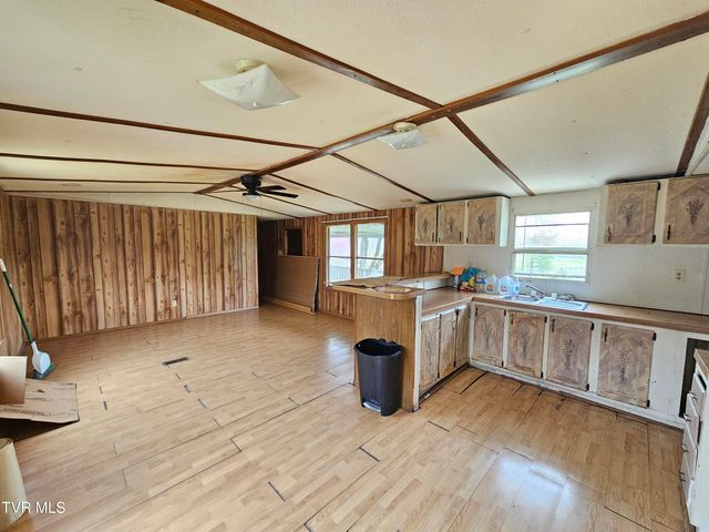 4662 Marvin Road, Bulls Gap, TN 37711