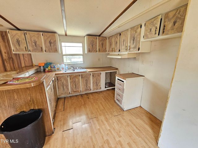 4662 Marvin Road, Bulls Gap, TN 37711