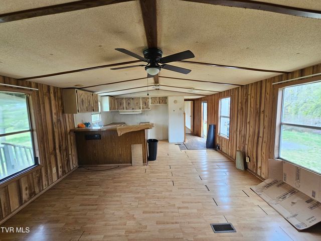 4662 Marvin Road, Bulls Gap, TN 37711