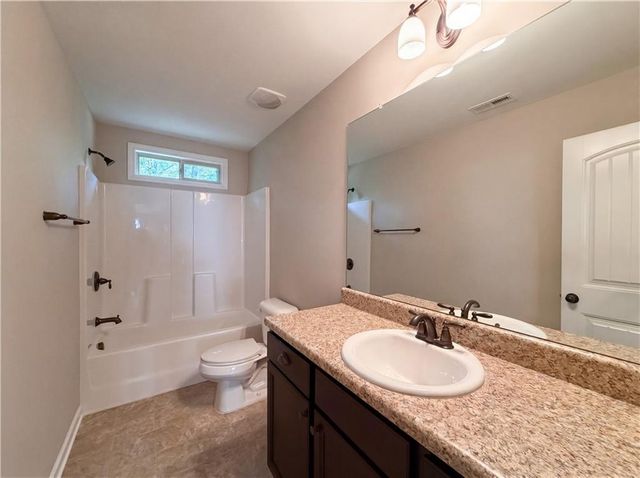 92 Old Bailey Farms Drive, Senoia, GA 30276
