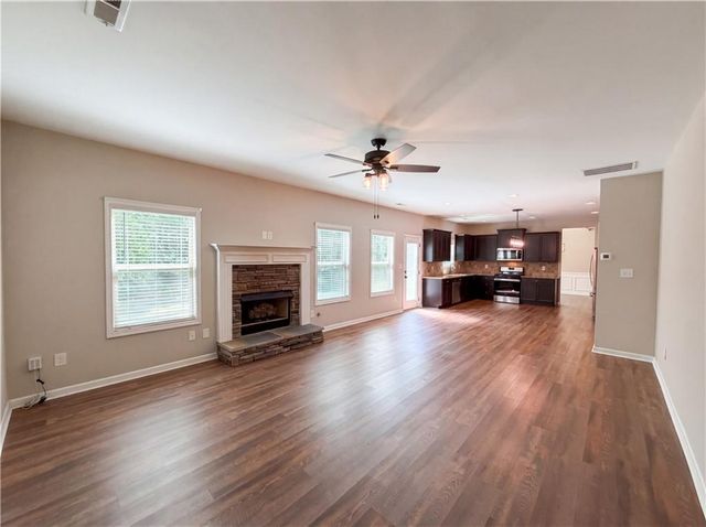 92 Old Bailey Farms Drive, Senoia, GA 30276